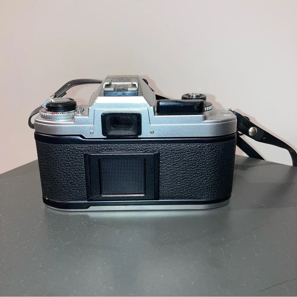 Vintage Nikon FG 35mm Camera